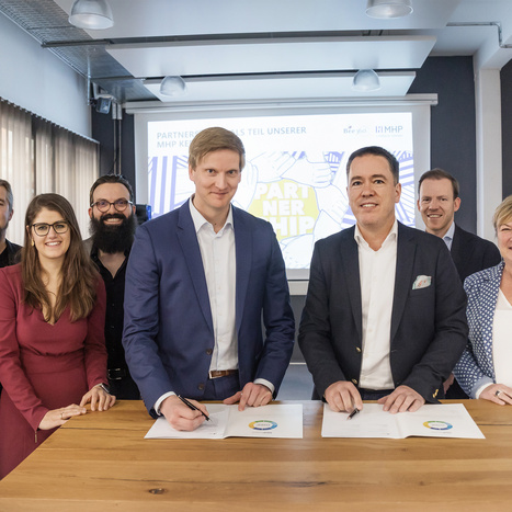 Partnerschaft zwischen MHP und Bee360 Partnerschaft zwischen MHP und Bee360