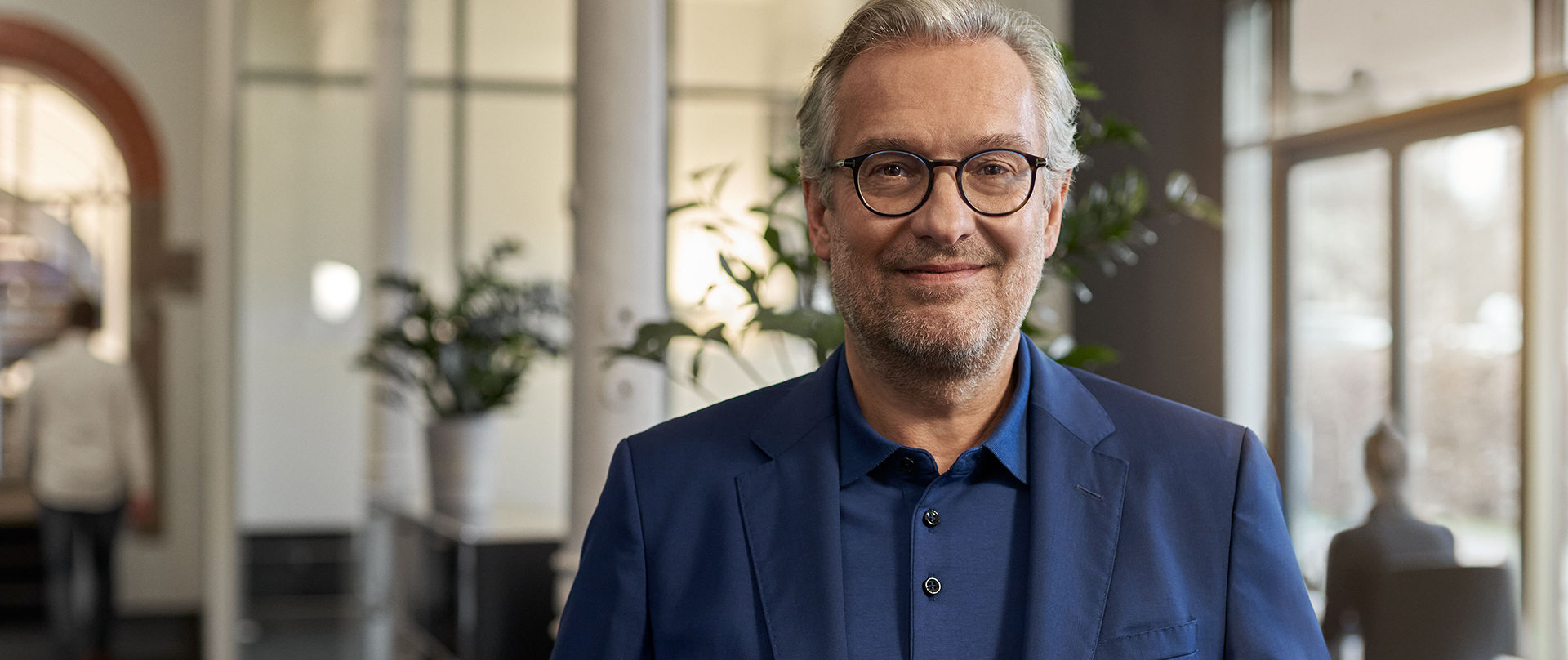 Dr. Ralf Hofmann